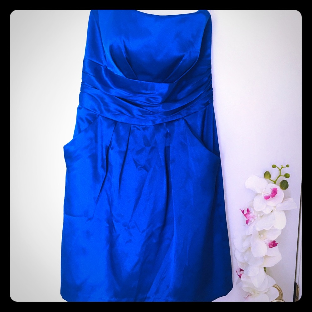 Davi’s Bridal strapless dress, size 6